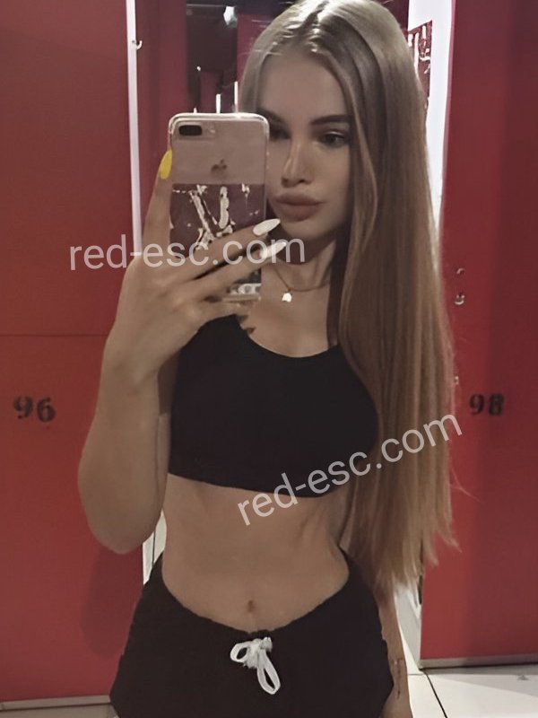 Ева — Химки